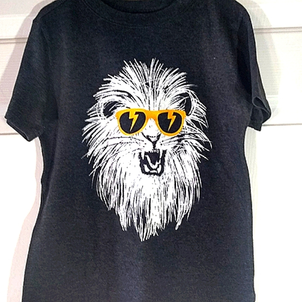 🖐🏽 Cat and Jack animal sunglasses t-shirt